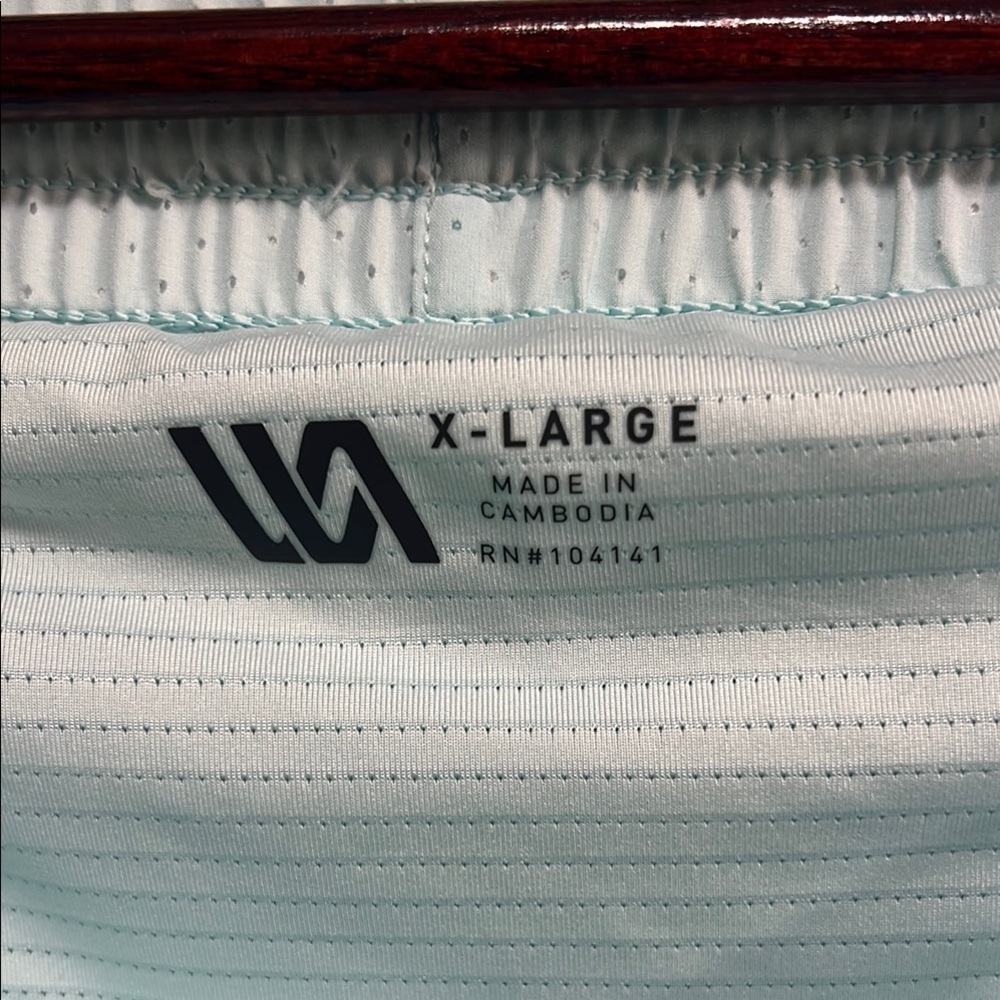 Blue Athletic Shorts with Elastic Waistband and Quick-Dry Fabric - Picture 2 of 8